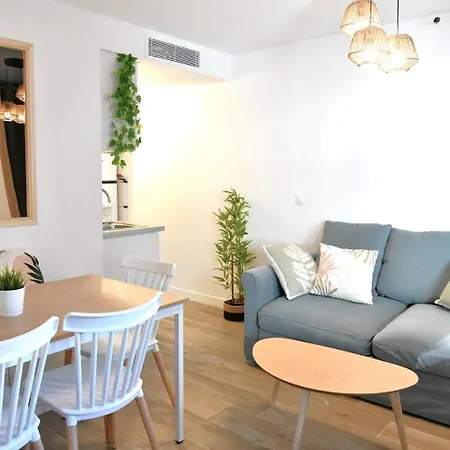 A Quelques Minutes De La Croisette - 8 Pers Appartement *